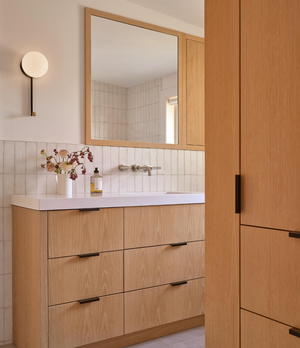 Hook Sconce