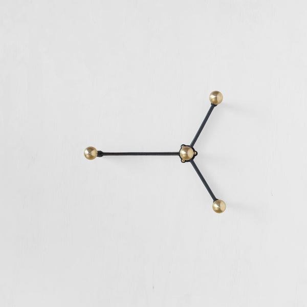 Yoke Wall hook with brass knobs