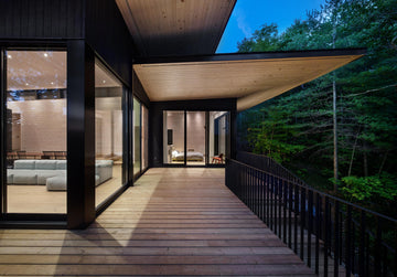 Designer Escapes: where Muskoka cottage living meets modern Canadian design available to rent!